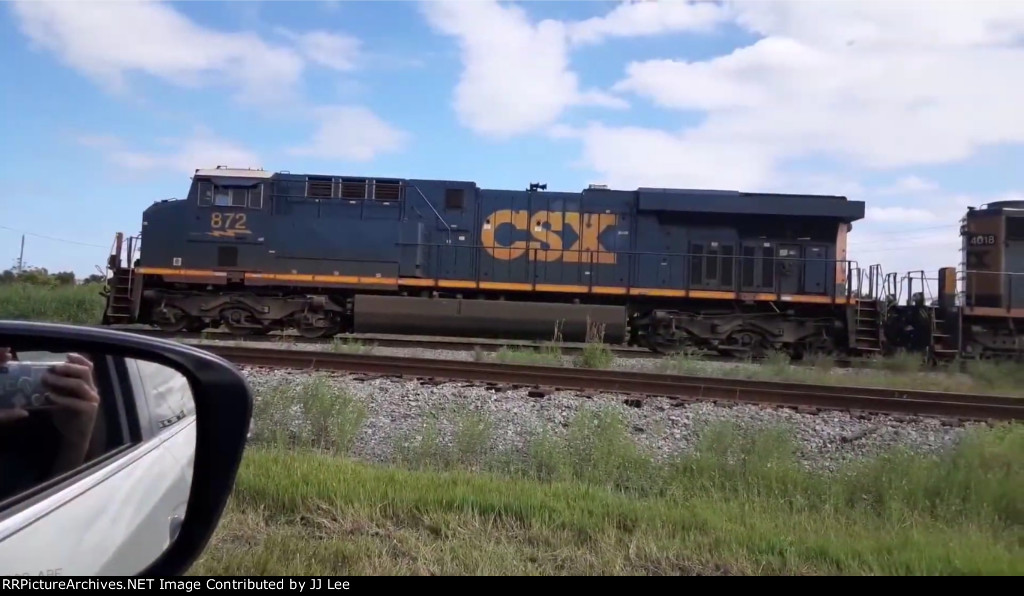 CSX 872 in CSX Mulberry Terminal